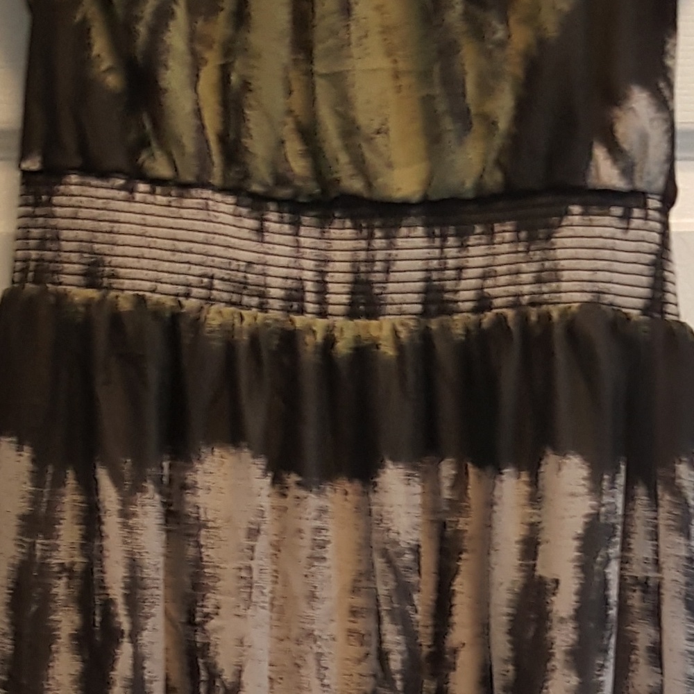 Dress - Picture 3 of 6